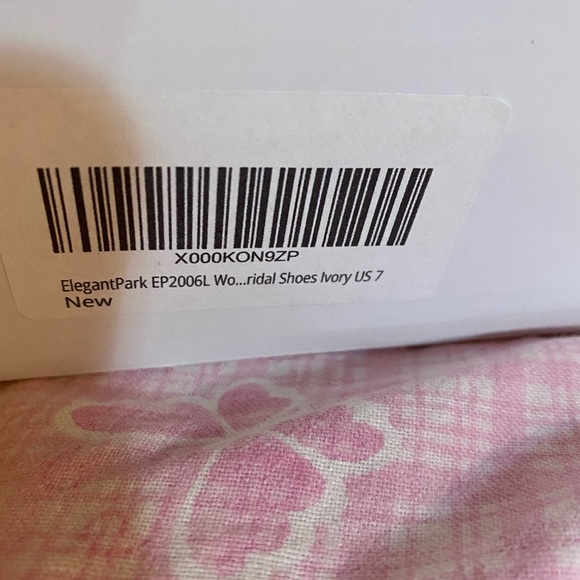 Super cute elegant formal dress heels - Picture 6 of 7